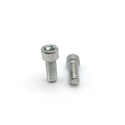 Socket head screws