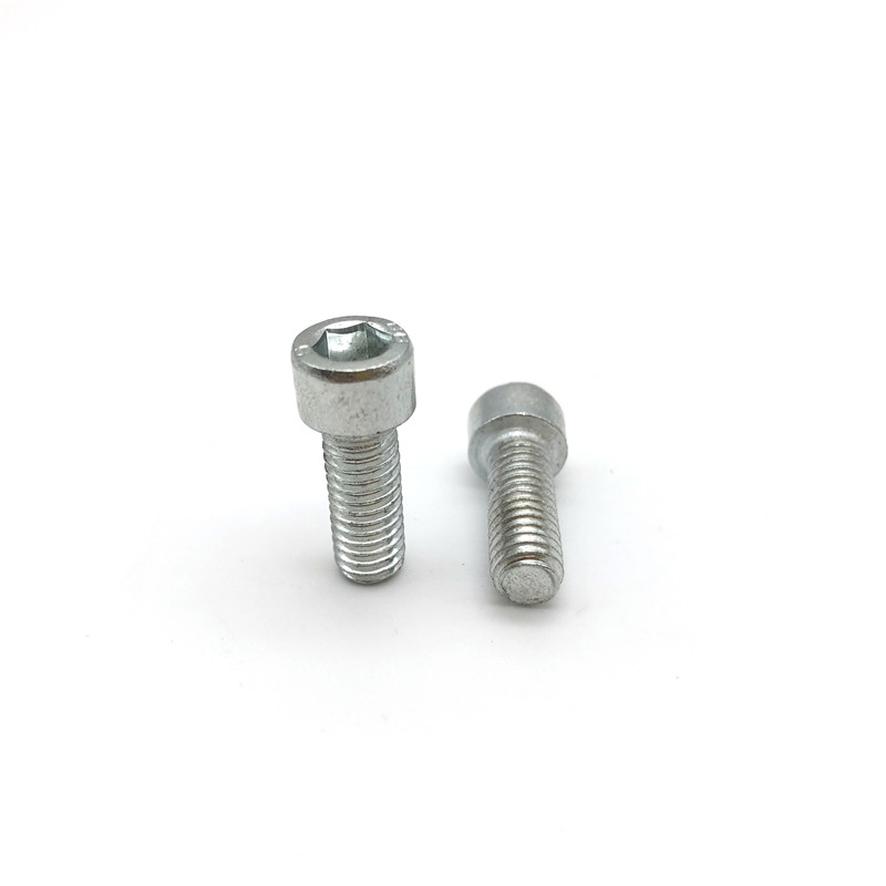 Socket head screws